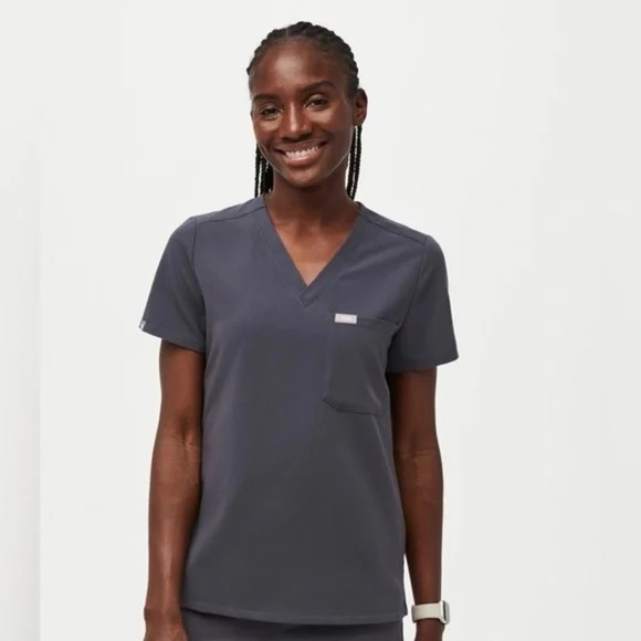 Figs - Picture 1 of 4